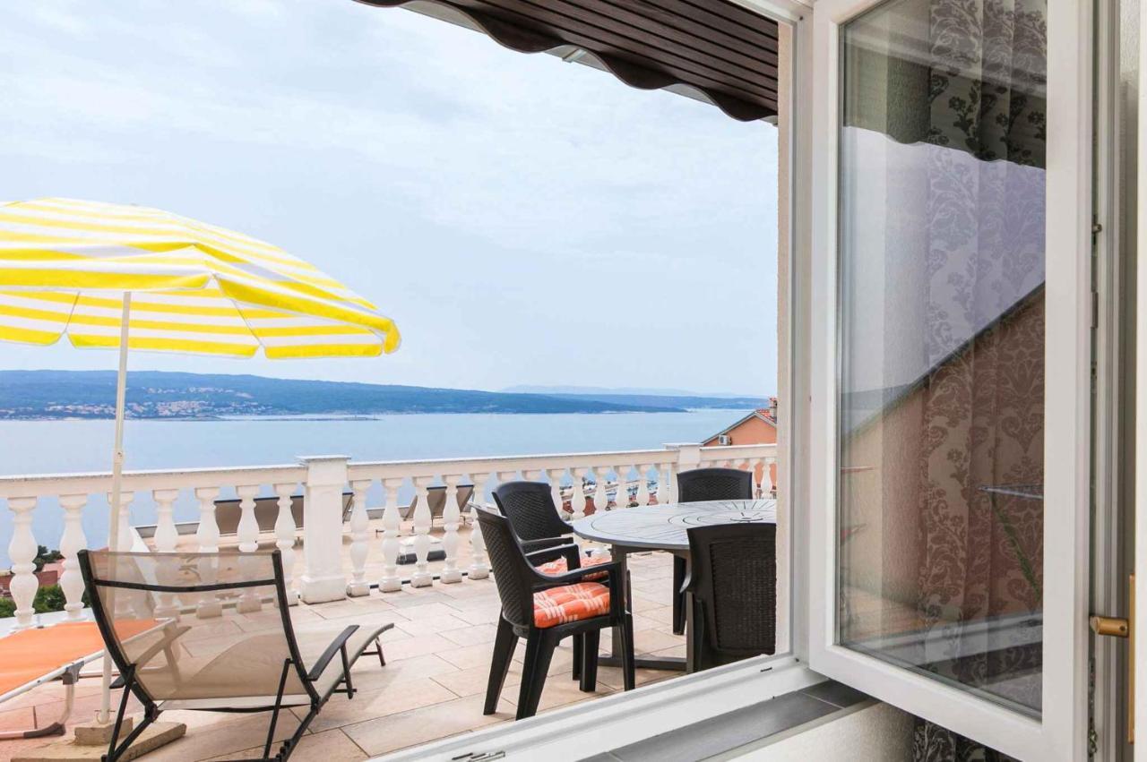 Apartment In Crikvenica 39210 Екстер'єр фото