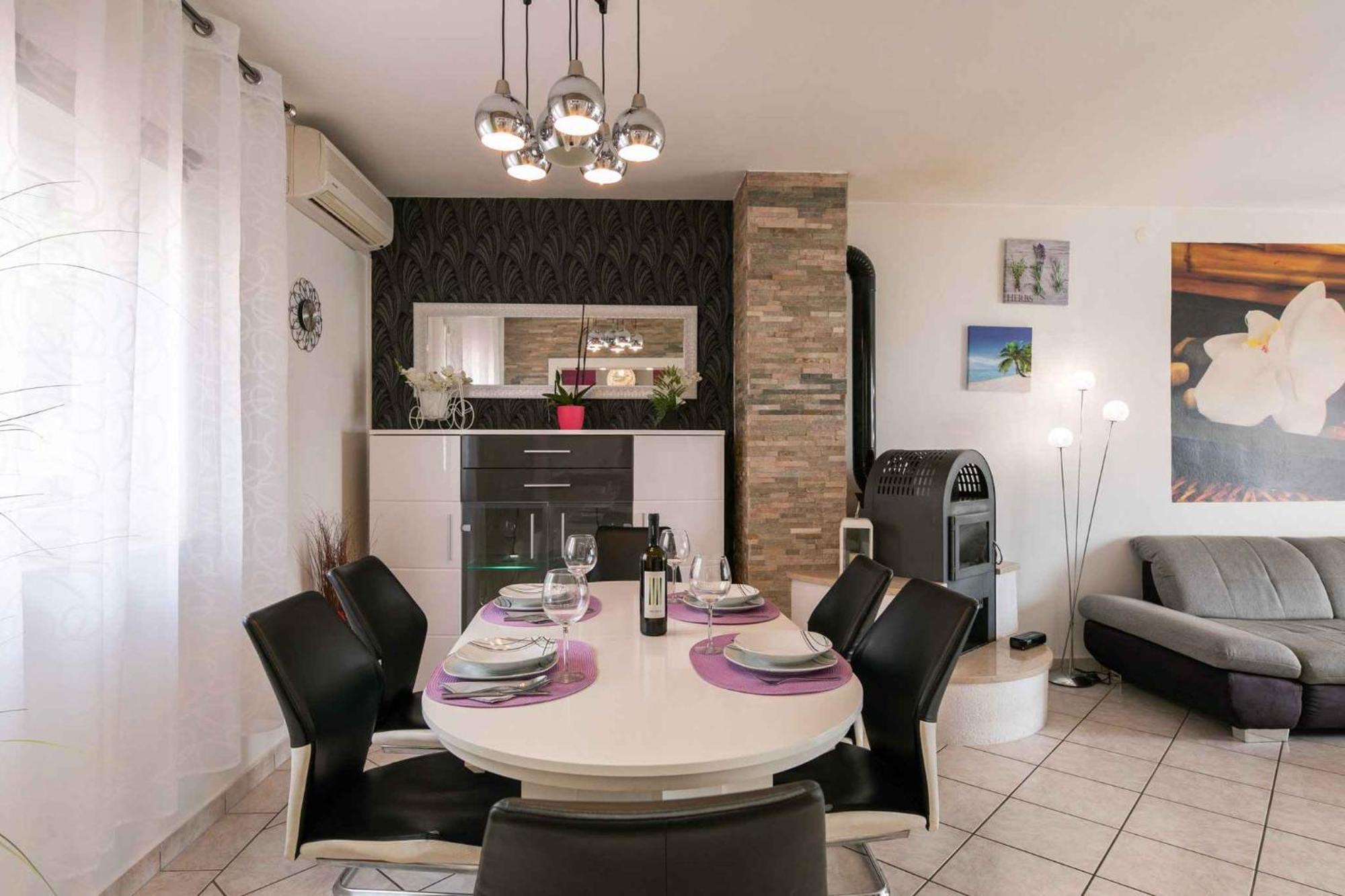 Apartment In Crikvenica 39210 Екстер'єр фото