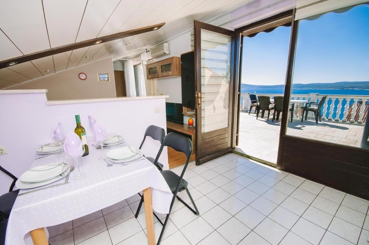 Apartment In Crikvenica 39210 Екстер'єр фото